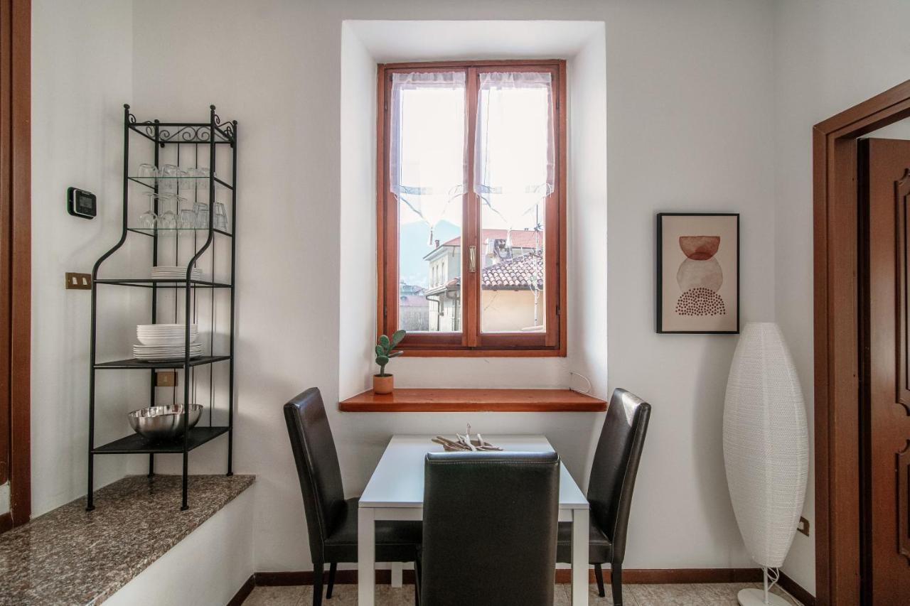 Apartment Piazza Roma By Quokka 360 - Historic Flat In The Centre Of Комо Екстериор снимка